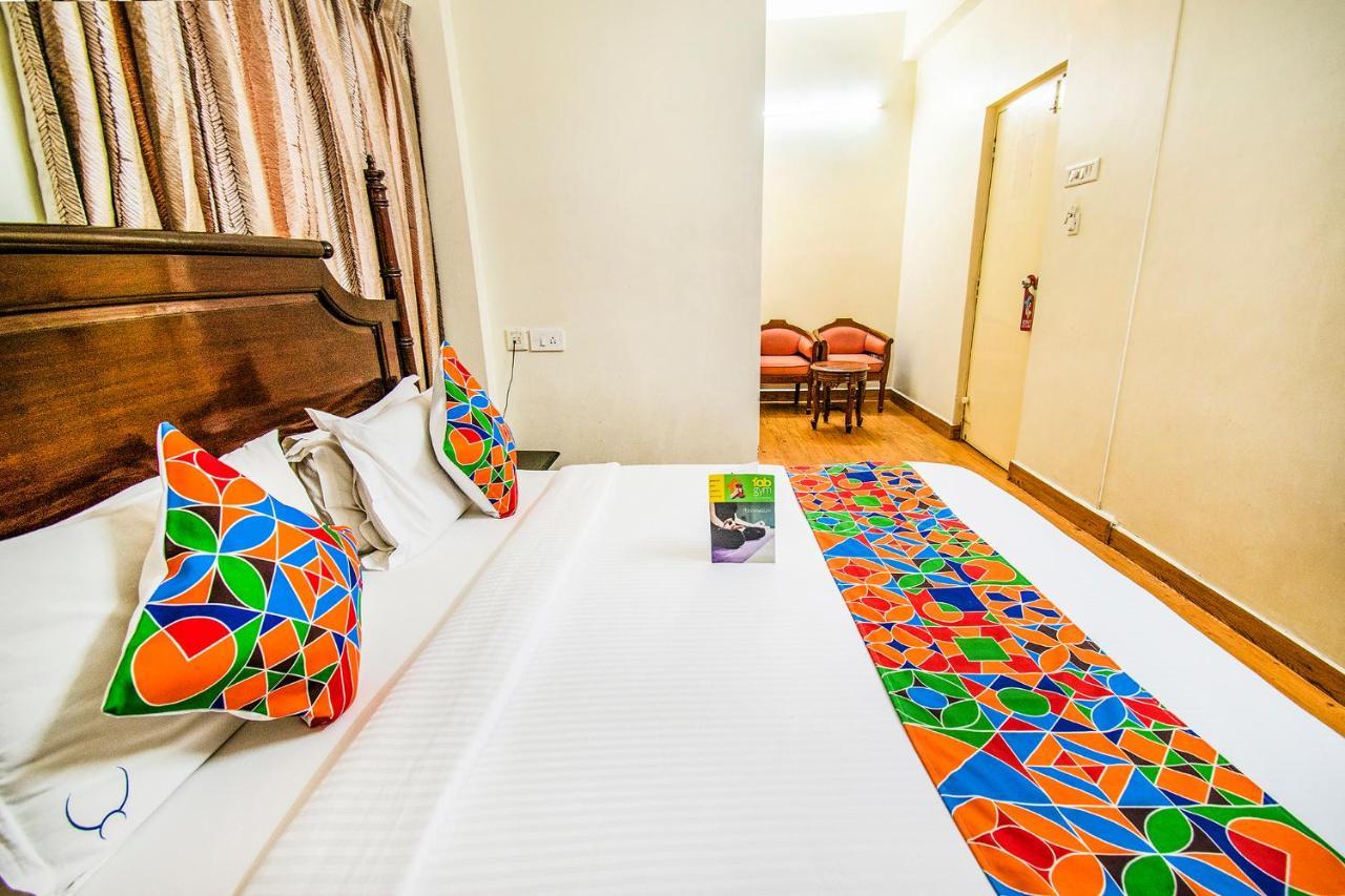 Hotel Crescent Inn Chennai Ngoại thất bức ảnh
