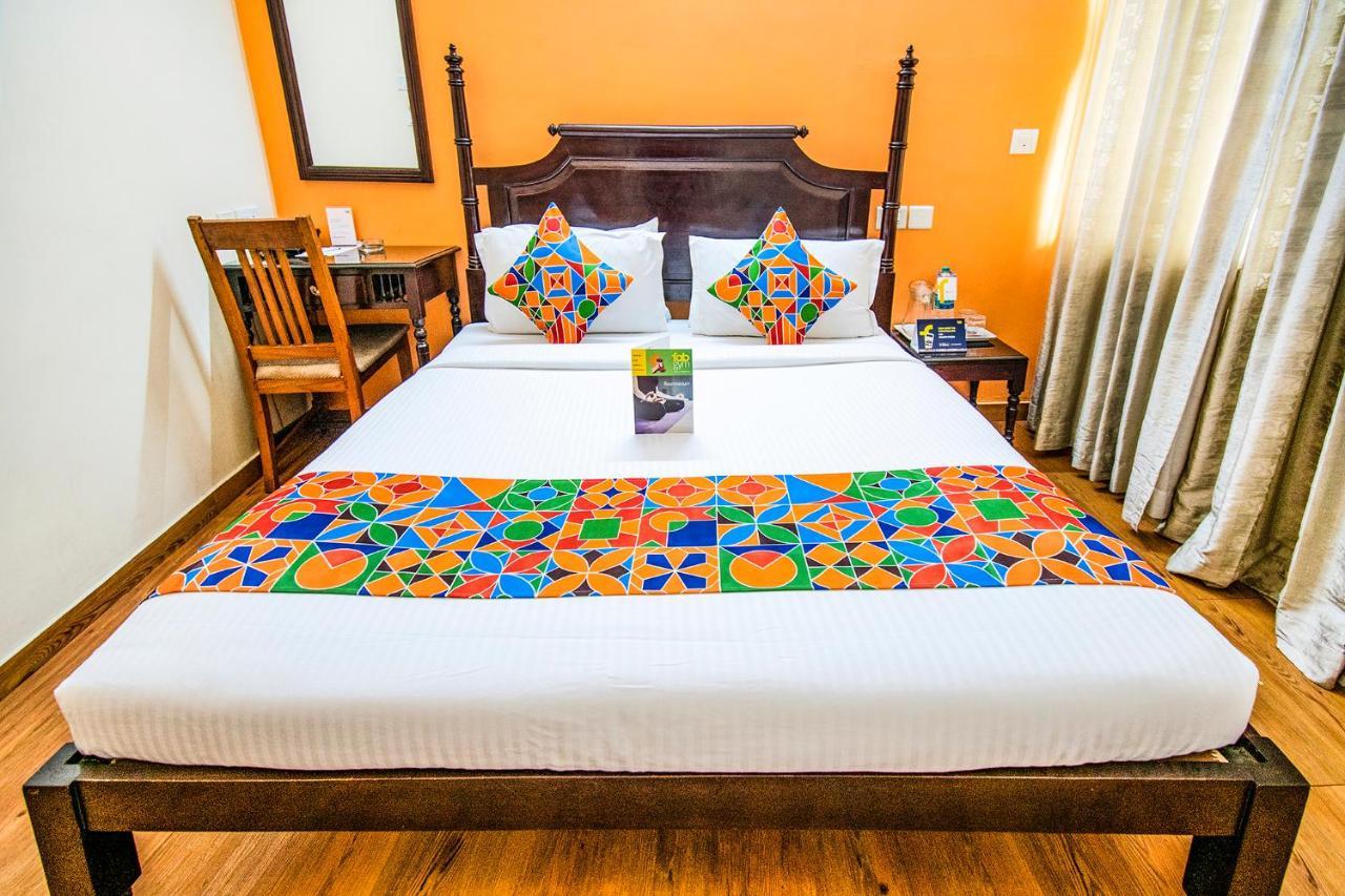 Hotel Crescent Inn Chennai Ngoại thất bức ảnh