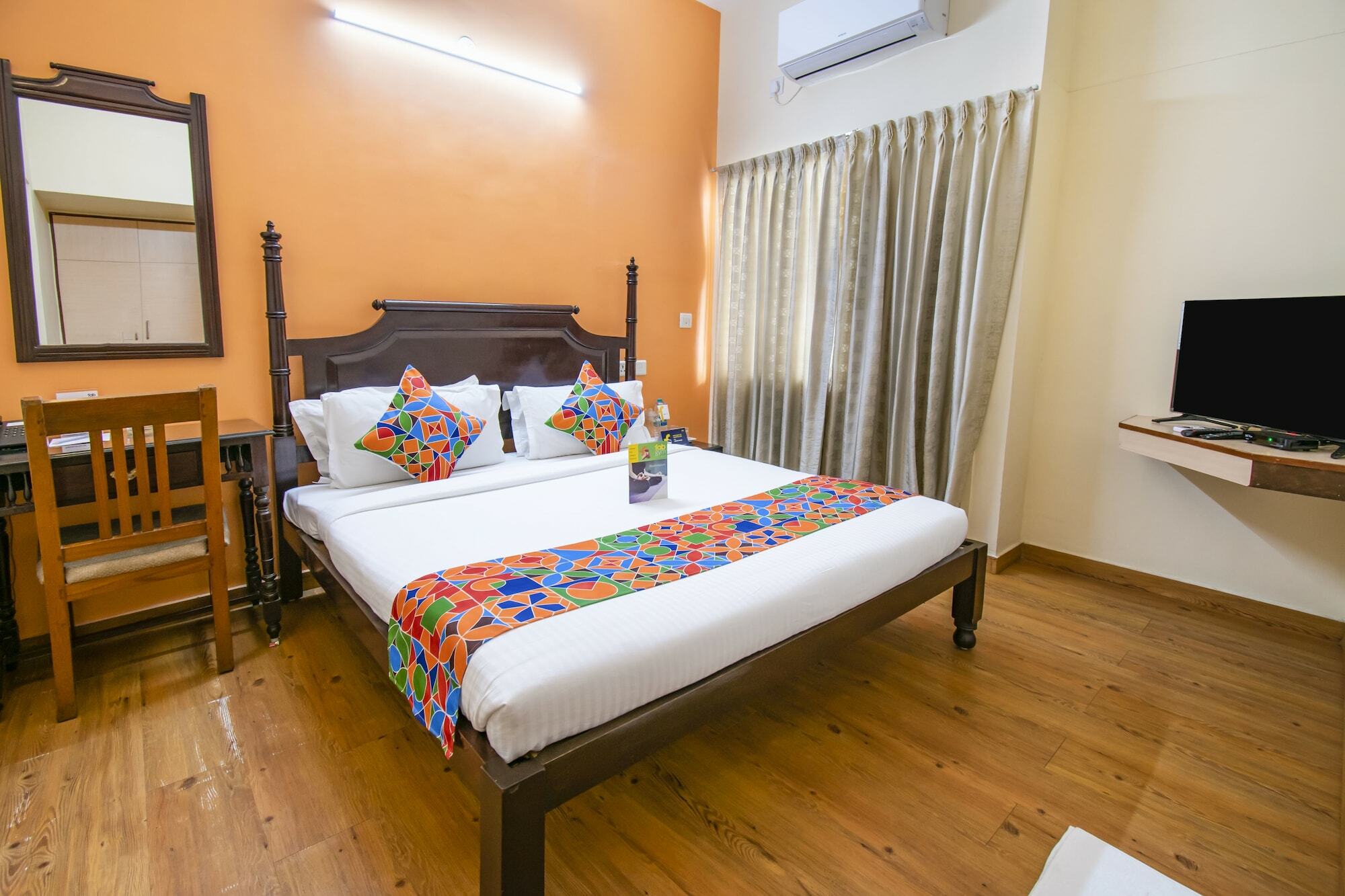 Hotel Crescent Inn Chennai Ngoại thất bức ảnh
